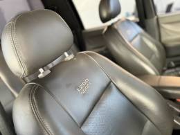 MITSUBISHI - L200 - 2006/2006 - Preta - R$ 59.900,00