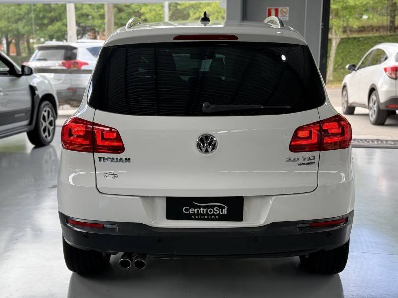 VOLKSWAGEN - TIGUAN - 2013/2013 - Branca - R$ 68.900,00