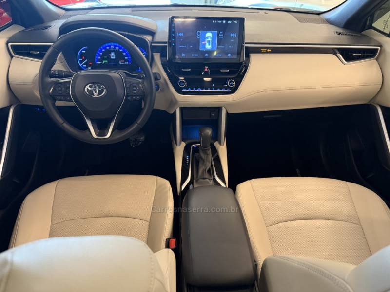 TOYOTA - COROLLA - 2022/2023 - Cinza - R$ 161.900,00