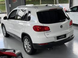 VOLKSWAGEN - TIGUAN - 2013/2013 - Branca - R$ 68.900,00