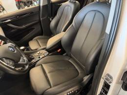 BMW - X1 - 2016/2016 - Branca - R$ 120.900,00