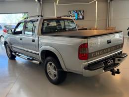CHEVROLET - S10 - 2006/2006 - Prata - R$ 64.900,00