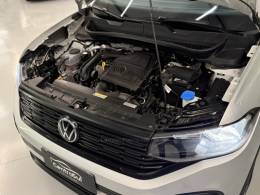 VOLKSWAGEN - T-CROSS - 2022/2023 - Prata - R$ 102.900,00