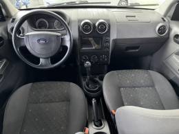 FORD - ECOSPORT - 2004/2005 - Prata - R$ 28.990,00