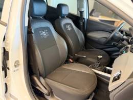 CHEVROLET - ONIX - 2018/2019 - Branca - R$ 57.900,00