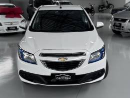 CHEVROLET - ONIX - 2015/2015 - Branca - R$ 48.900,00