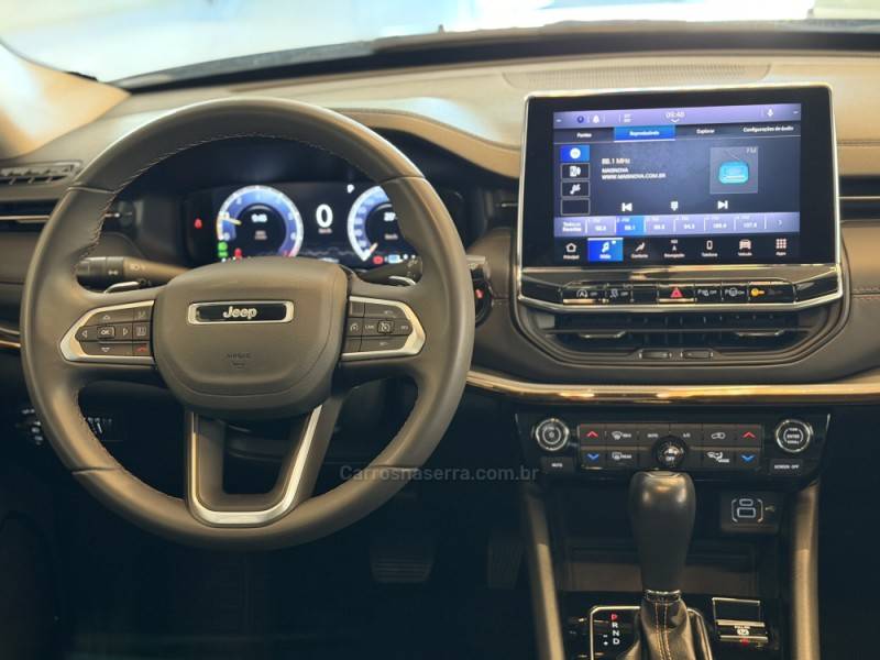 JEEP - COMPASS - 2021/2022 - Prata - R$ 137.900,00