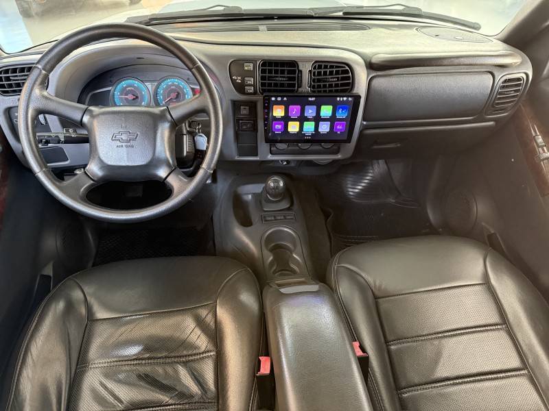 CHEVROLET - S10 - 2010/2010 - Prata - R$ 83.900,00