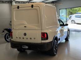 VOLKSWAGEN - SAVEIRO - 2020/2020 - Branca - R$ 81.900,00