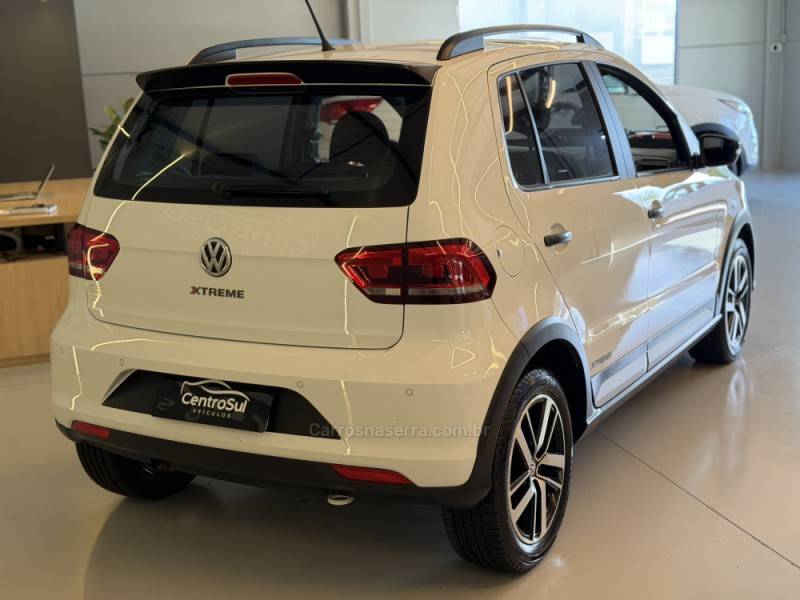 VOLKSWAGEN - FOX - 2021/2021 - Branca - R$ 71.900,00