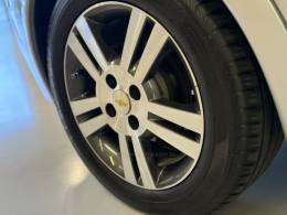 CHEVROLET - CORSA - 2008/2009 - Prata - R$ 32.900,00