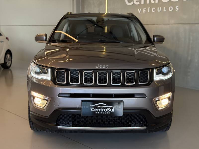 JEEP - COMPASS - 2018/2018 - Cinza - R$ 98.900,00