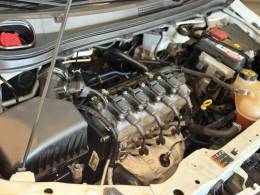 CHEVROLET - ONIX - 2018/2019 - Branca - R$ 57.900,00