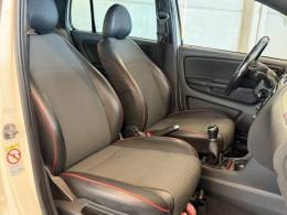 VOLKSWAGEN - FOX - 2016/2016 - Branca - R$ 56.900,00