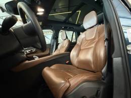 VOLVO - XC90 - 2023/2023 - Azul - R$ 419.900,00