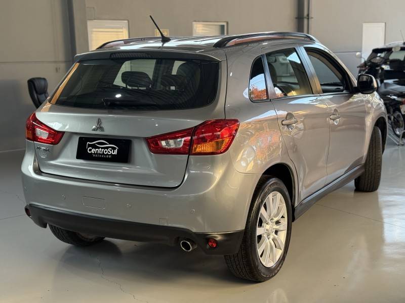 MITSUBISHI - ASX - 2015/2015 - Prata - R$ 75.900,00