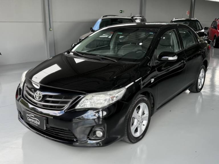 TOYOTA - COROLLA - 2014/2014 - Preta - R$ 74.990,00