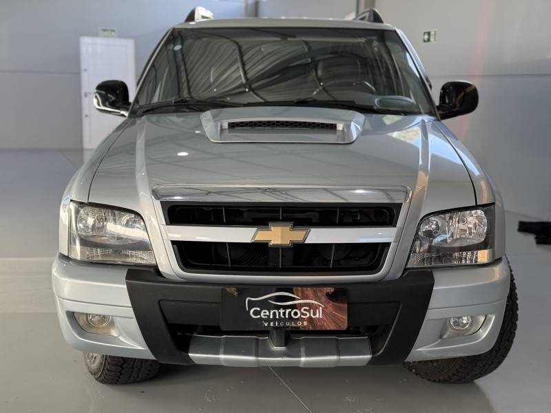 CHEVROLET - S10 - 2010/2010 - Prata - R$ 83.900,00