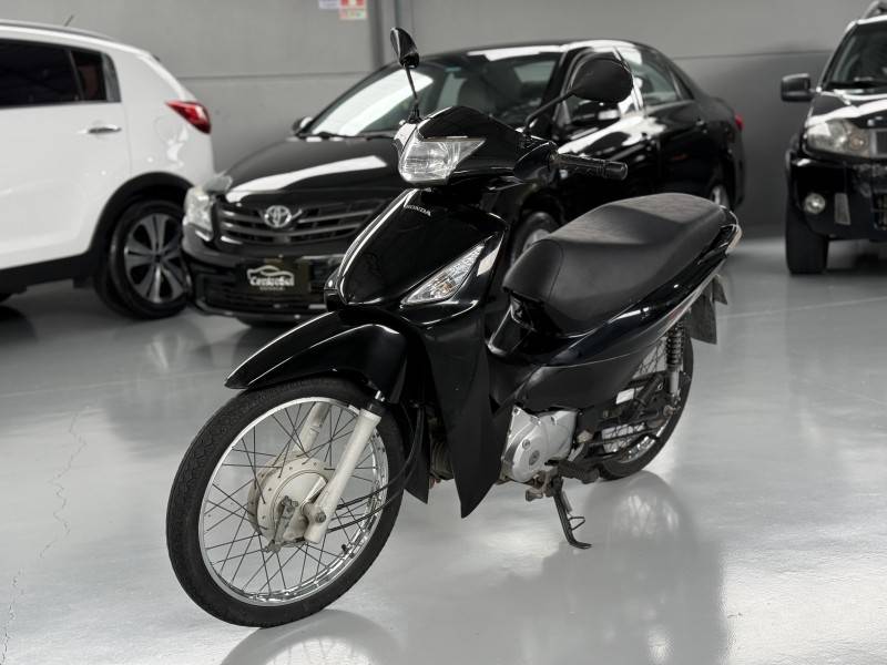 HONDA - BIZ 125 - 2009/2010 - Preta - R$ 8.900,00