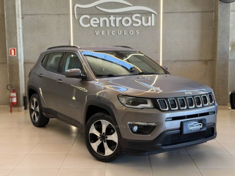 JEEP - COMPASS - 2018/2018 - Cinza - R$ 96.900,00