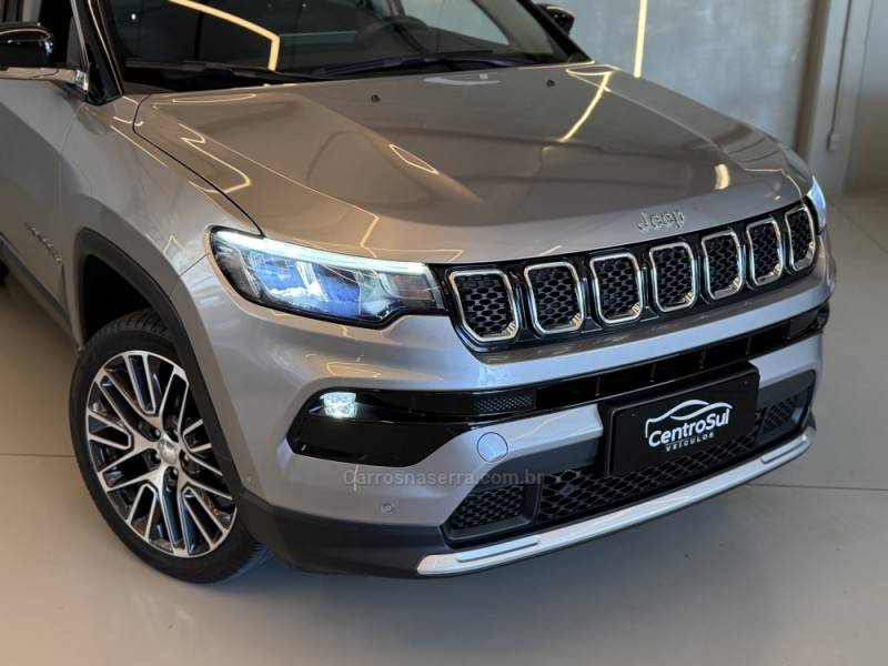 JEEP - COMPASS - 2021/2022 - Prata - R$ 137.900,00