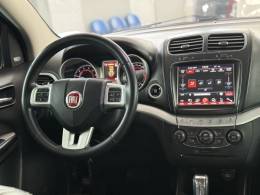 FIAT - FREEMONT - 2014/2014 - Preta - R$ 59.900,00