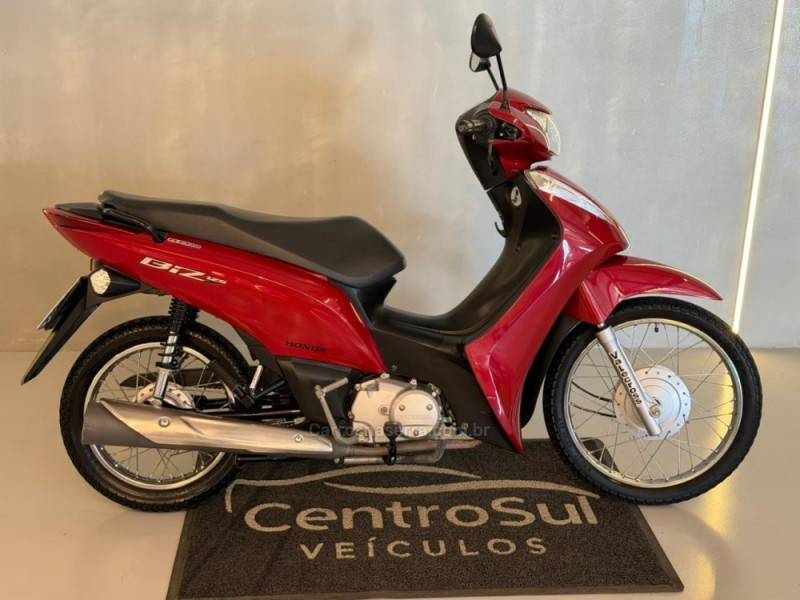 HONDA - BIZ 125 - 2014/2014 - Vermelha - R$ 12.900,00