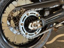 BMW - F 800 - 2014/2014 - Vermelha - R$ 46.900,00