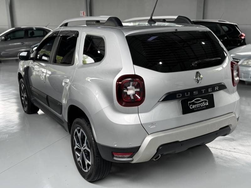 RENAULT - DUSTER - 2020/2021 - Prata - R$ 92.900,00