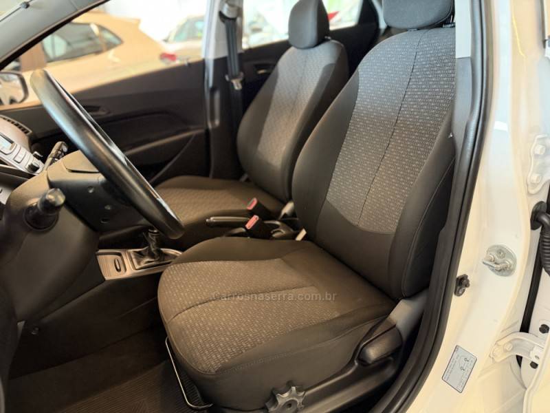 HYUNDAI - HB20 - 2015/2016 - Branca - R$ 50.900,00