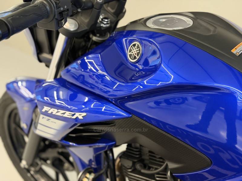YAMAHA - FAZER - 2023/2023 - Azul - R$ 22.900,00
