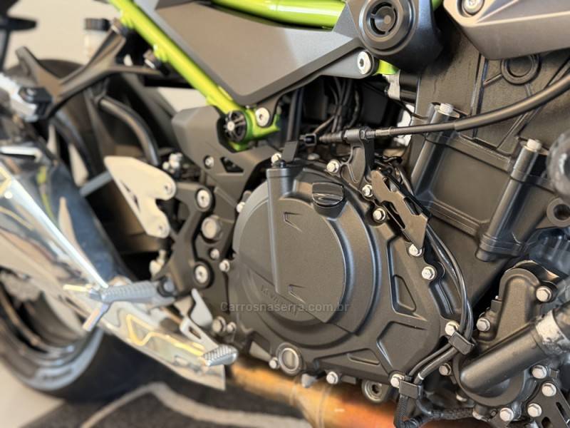 KAWASAKI - Z400 - 2020/2020 - Cinza - R$ 27.900,00