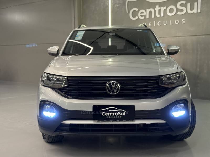 VOLKSWAGEN - T-CROSS - 2022/2023 - Prata - R$ 102.900,00