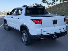 FIAT - TORO - 2022/2023 - Branca - R$ 114.900,00