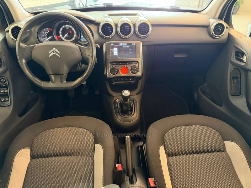 CITROËN - C3 - 2016/2017 - Branca - R$ 49.900,00