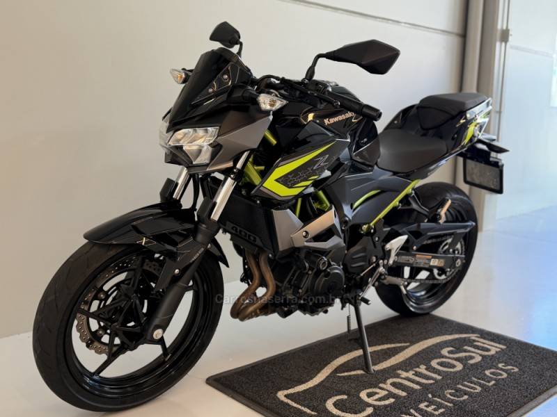 KAWASAKI - Z400 - 2020/2020 - Cinza - R$ 27.900,00