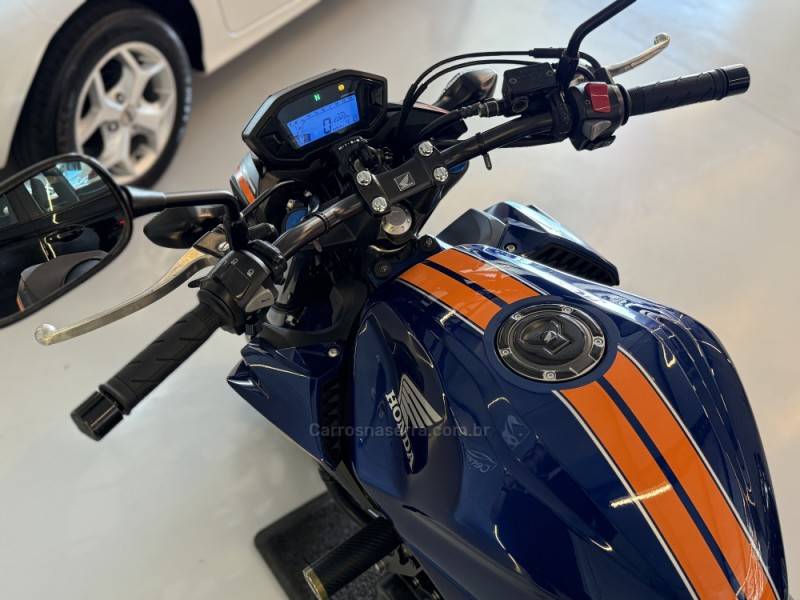 HONDA - CB 500F - 2018/2018 - Azul - R$ 30.900,00