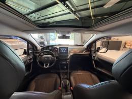 PEUGEOT - 2008 - 2017/2018 - Branca - R$ 65.900,00