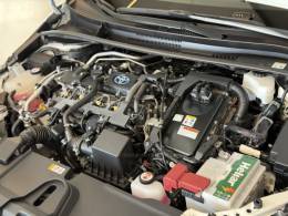 TOYOTA - COROLLA - 2022/2023 - Branca - R$ 152.900,00