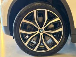 BMW - X1 - 2015/2016 - Branca - Sob Consulta