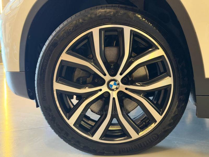 BMW - X1 - 2015/2016 - Branca - Sob Consulta