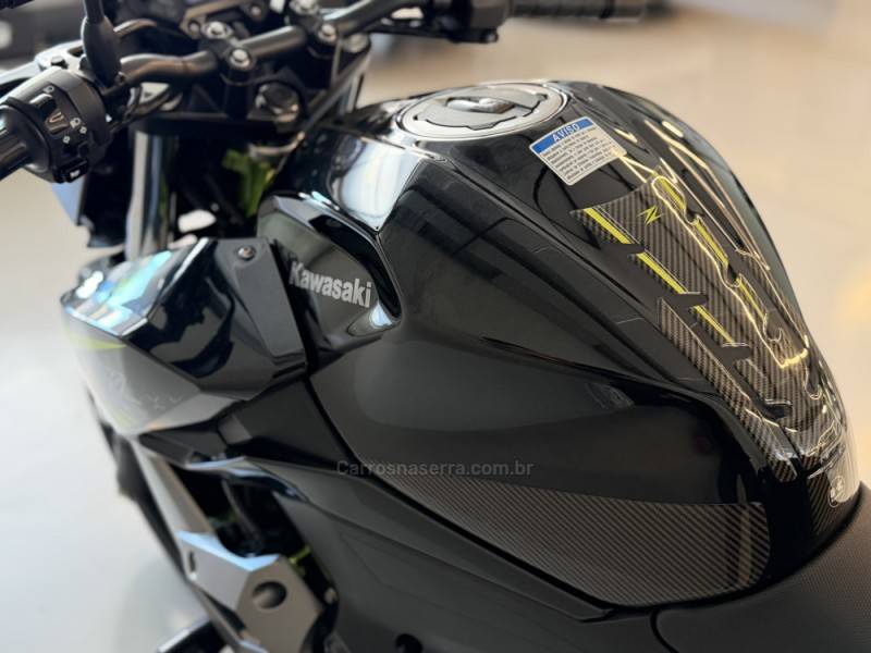 KAWASAKI - Z400 - 2020/2020 - Cinza - R$ 27.900,00