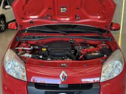 RENAULT - SANDERO - 2011/2012 - Vermelha - R$ 34.900,00