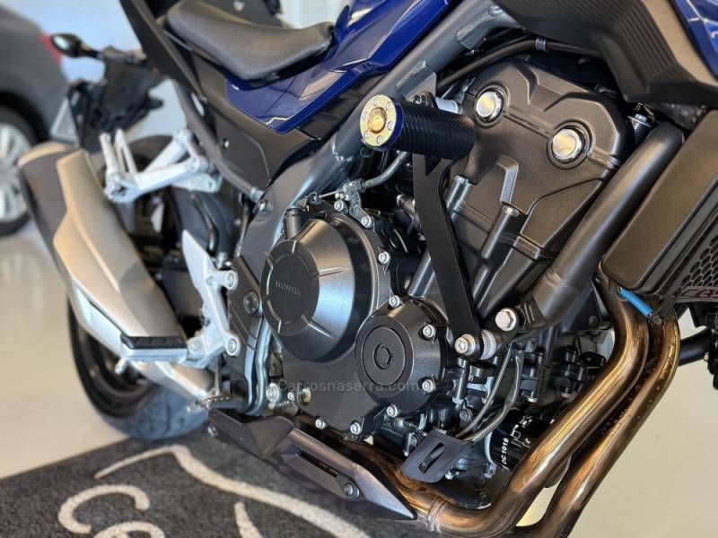 HONDA - CB 500F - 2018/2018 - Azul - R$ 30.900,00