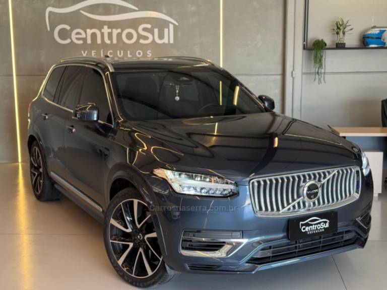 VOLVO - XC90 - 2023/2023 - Azul - R$ 419.900,00