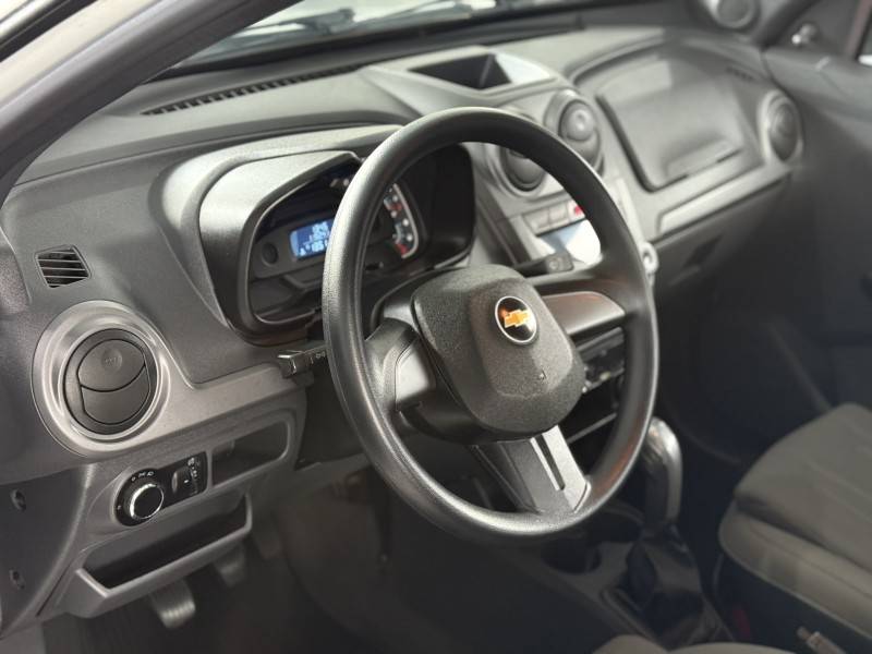 CHEVROLET - MONTANA - 2013/2013 - Branca - R$ 41.900,00