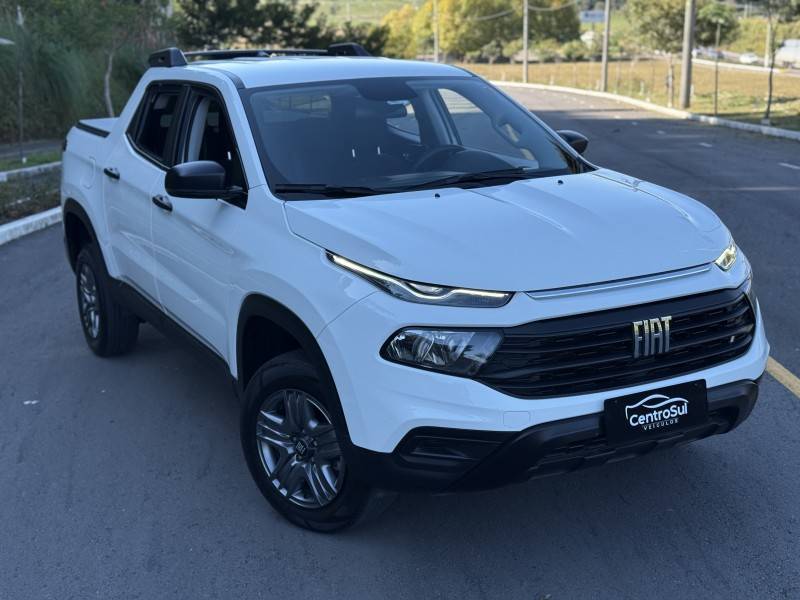 FIAT - TORO - 2022/2023 - Branca - R$ 114.900,00