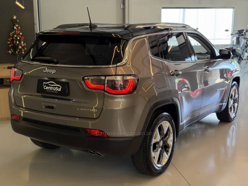 JEEP - COMPASS - 2018/2018 - Cinza - R$ 98.900,00