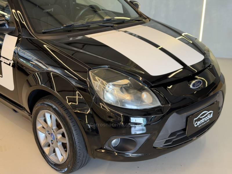FORD - KA - 2012/2012 - Preta - R$ 31.900,00