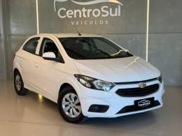 CHEVROLET - ONIX - 2018/2019 - Branca - R$ 57.900,00